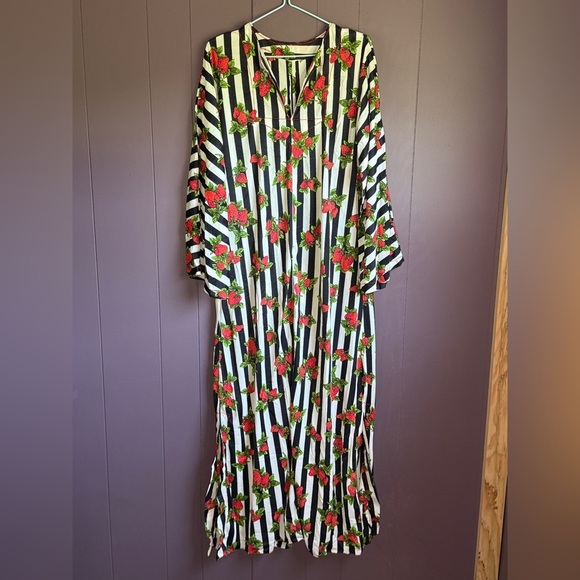 Vintage 70s Strawberry Stripe Maxi Dress – Long Sleeve Fruit Print Slip - Picture 4 of 7